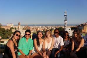 Parc Guell Fam Photo